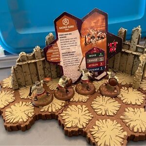 Heroscape Wave 4 Zanafor’s Discovery Sacred Band Figures and Card
